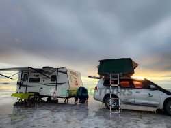 RV CAMPER EXPERIENCE - UYUNI SALT FLATS - 3 DAYS